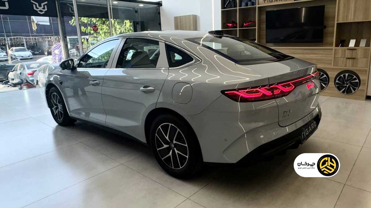 بی وای دی چین L