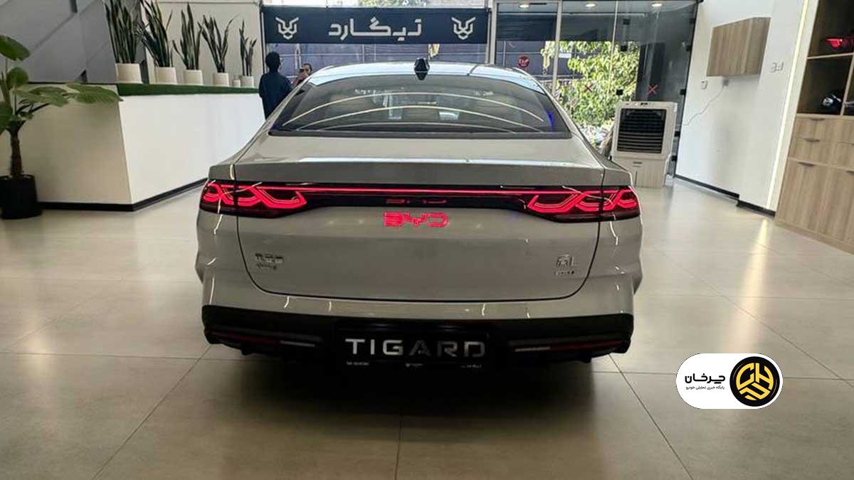 بی وای دی چین L