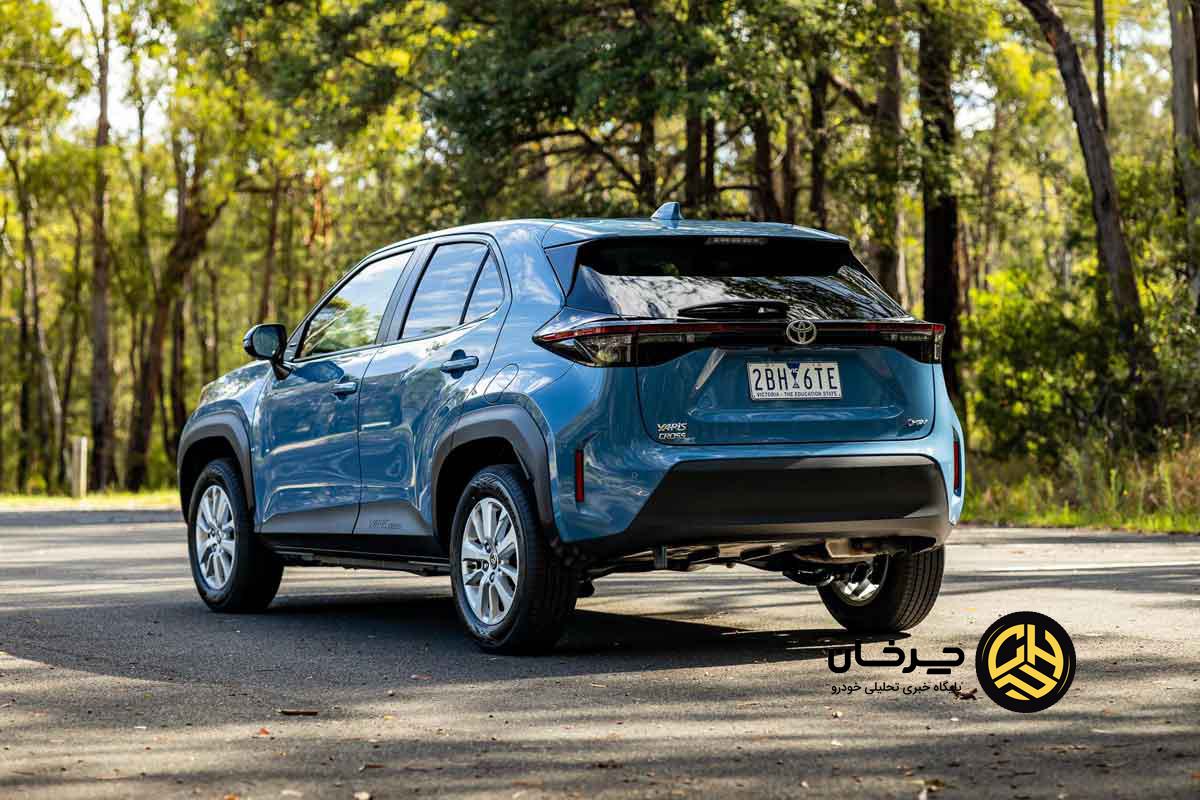 تویوتا یاریس کراس