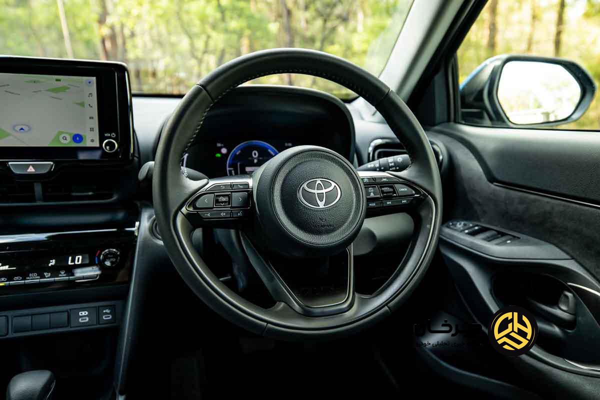 تویوتا یاریس کراس