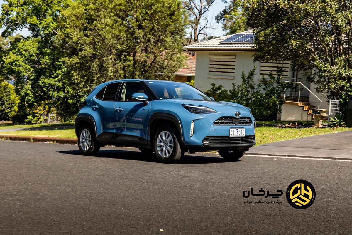 تویوتا یاریس کراس