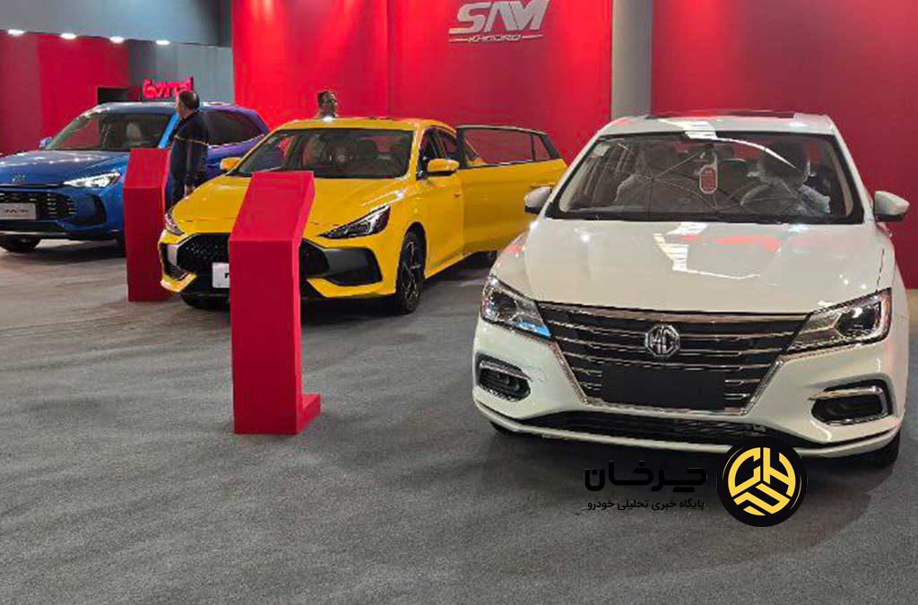 غرفه فردا موتور در نمایشگاه خودروی تبریز