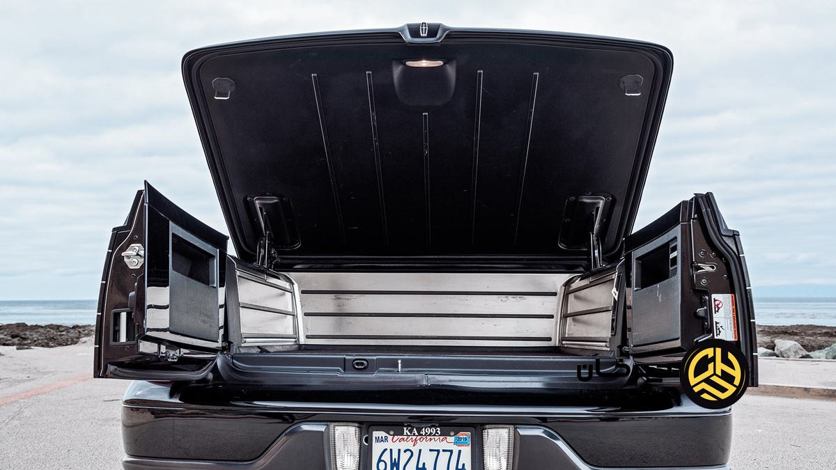 طراحی در عقب وانت بارها