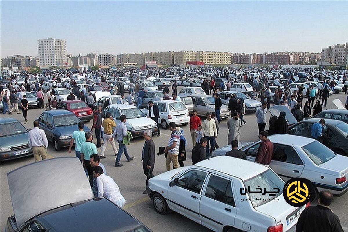 بازار خودرو در ایران از سال 1401 تنها 2 درصد گرانتر شده! بازار خودرو در ایران