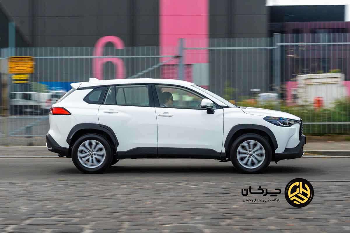 تویوتا کرولا کراس