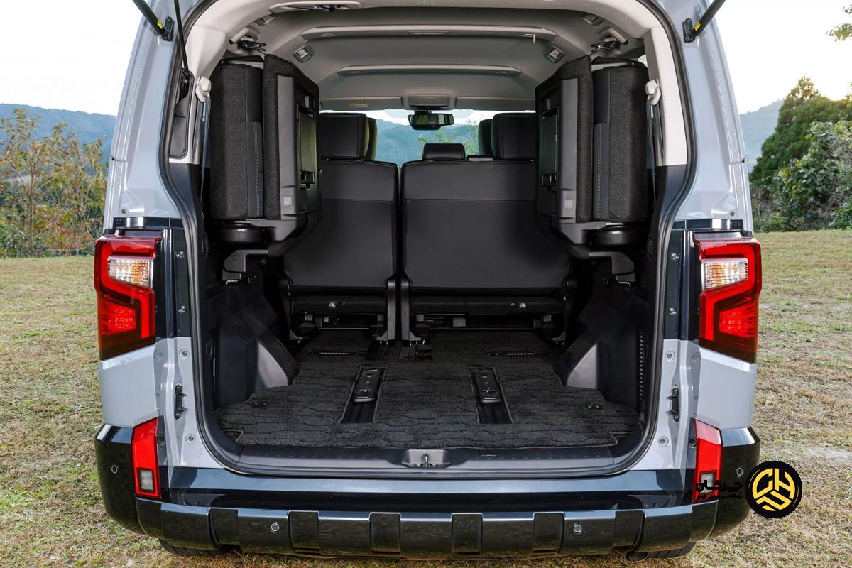 میتسوبیشی دلیکا D:5