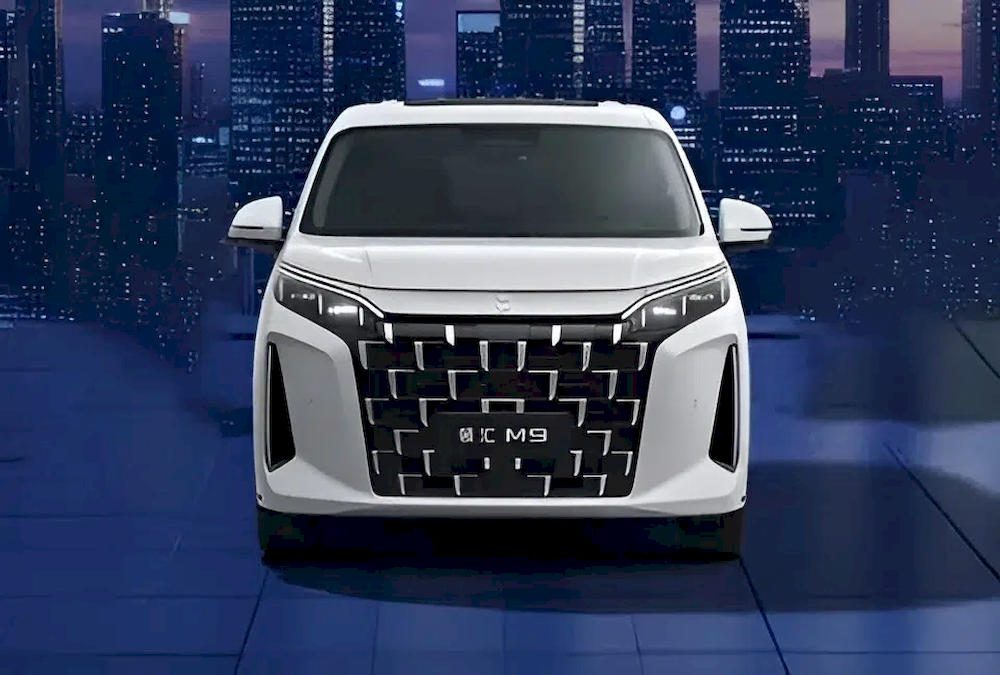 بی‌وای‌دی Linghui M9