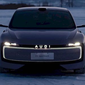 کاهش قیمت آئودی E5 اسپرت‌بک در چین به دلیل فروش پایین