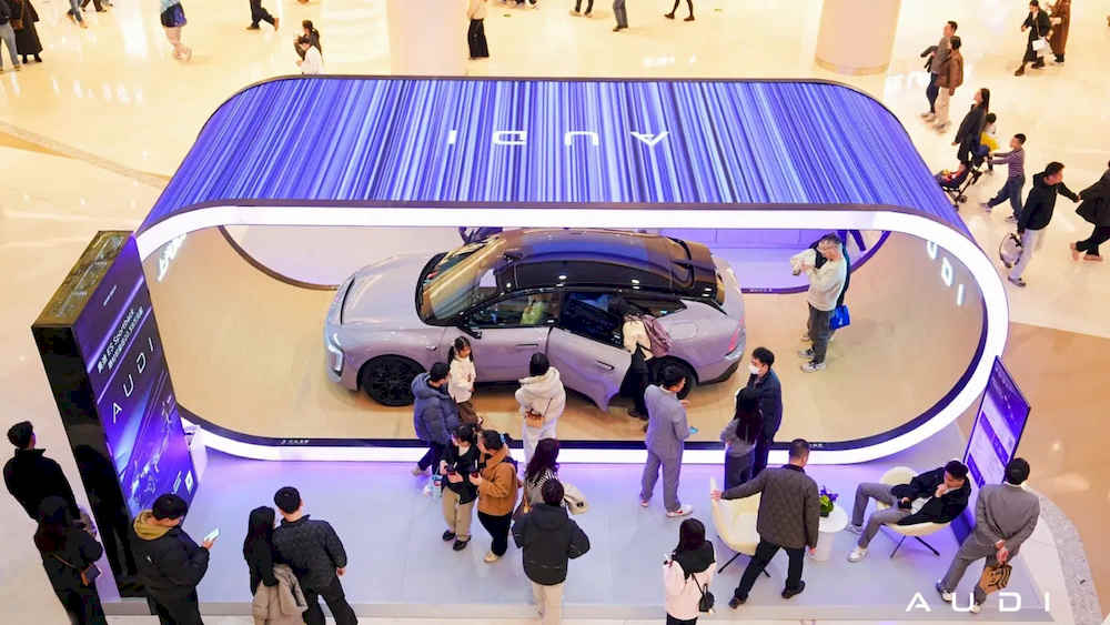 آئودی E5 اسپرت‌بک