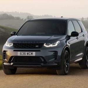 لندروور دیسکاوری اسپرت؛ بازگشت یک شاسی‌بلند همه‌فن‌حریف به بازار ایران با واردات راسا موتور + کاتالوگ