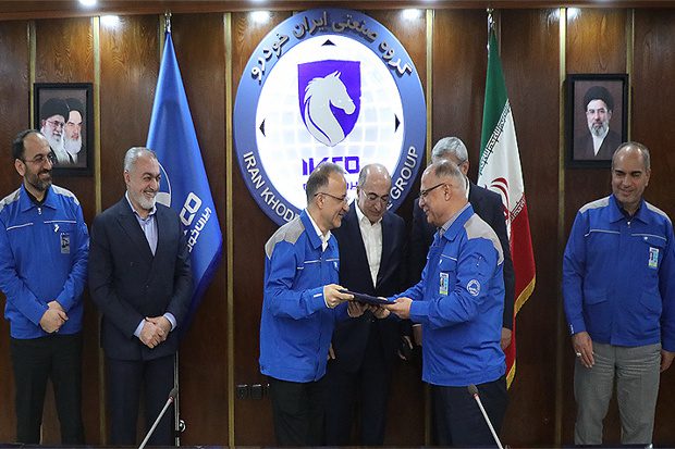 مراسم معارفه مدیرعامل جدید ایران‌خودرو برگزار شد