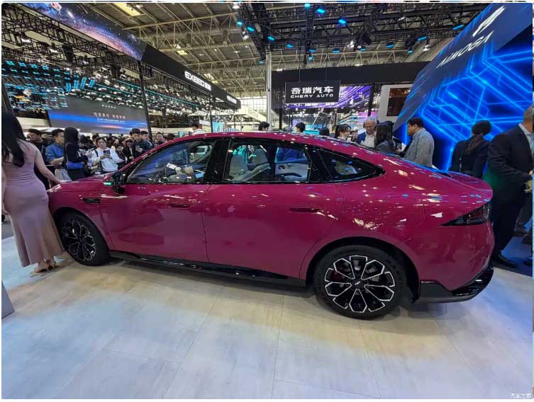 چری A9 پیش‌فروش شد؛ سدان کوپه برقی با برد 655 کیلومتر در راه بازار