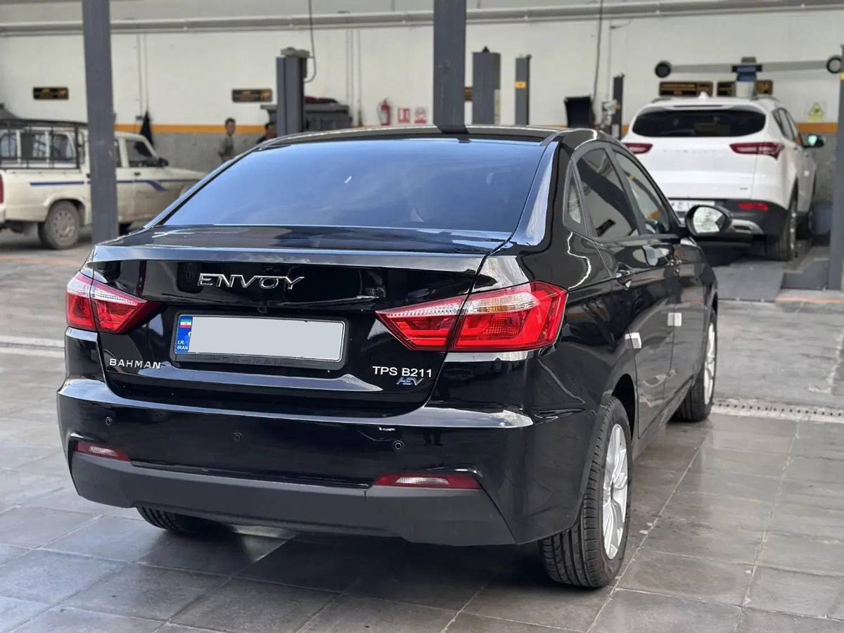 بهمن اینووی