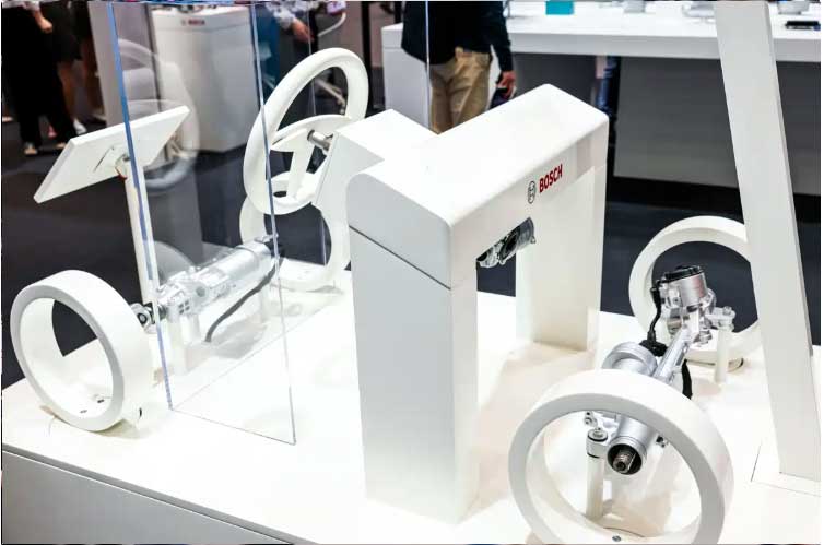 همکاری بوش و چری برای سیستم 48 ولتی؛ آینده خودروها نرم‌افزارمحور می‌شود