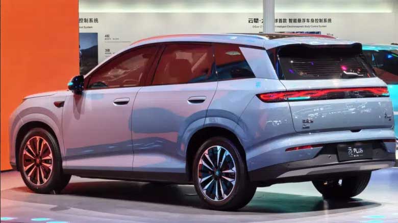 نسل جدید BYD Atto 3 با ۳۲۶ اسب‌بخار و برد ۶۳۰ کیلومتر معرفی شد