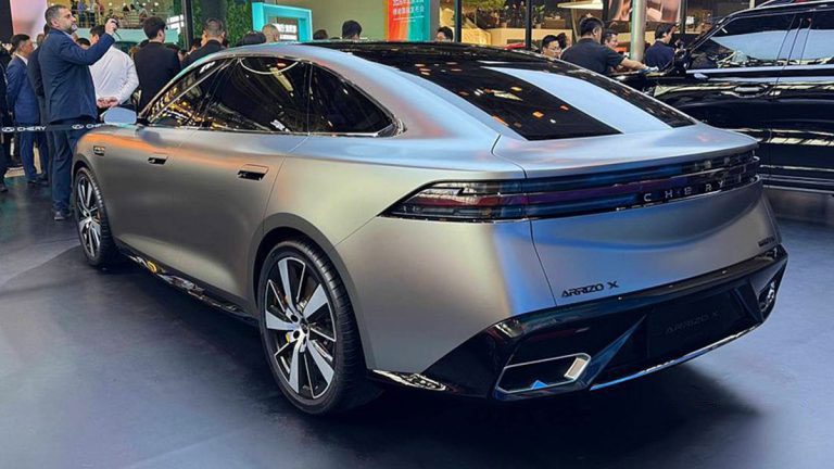 غول‌های جدید چری معرفی شد؛ تیگو X و آریزو X