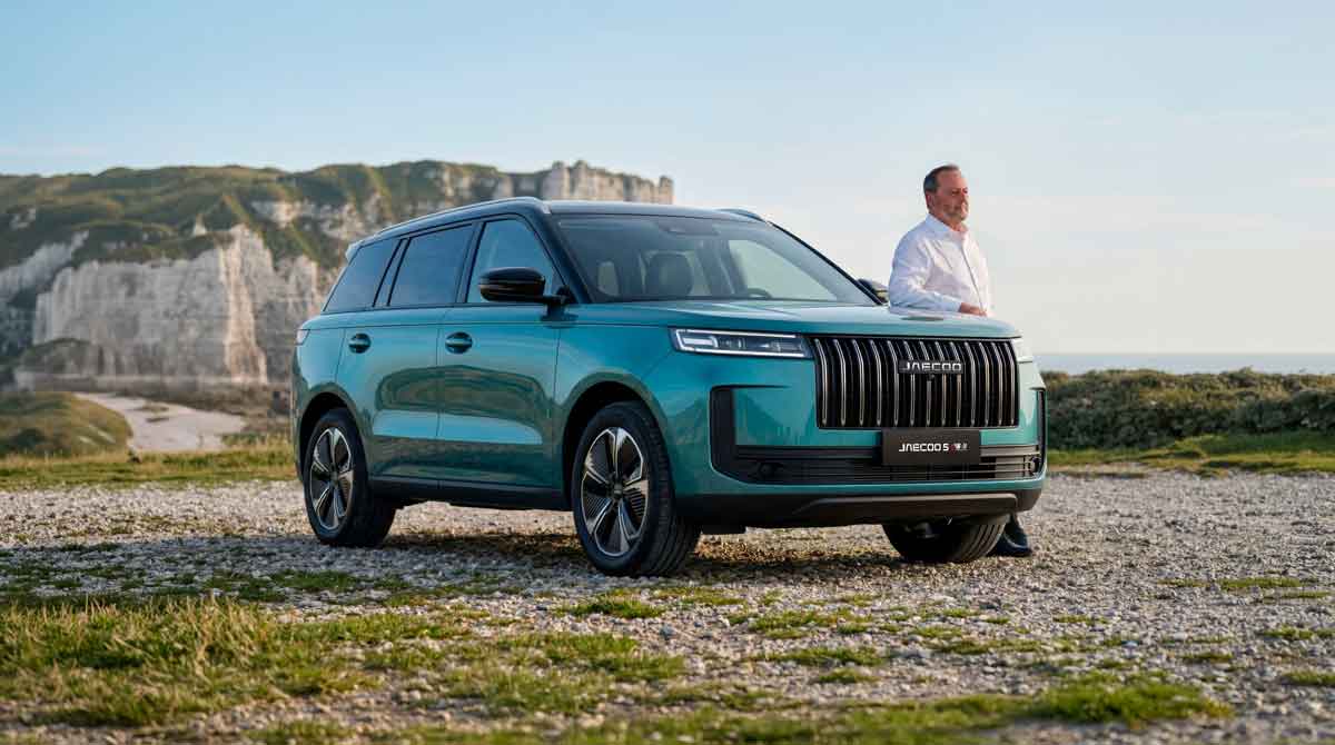 ژان رنو و جیکو: زمانی که «سخت‌گیر آرام» با «آفرودِ ظریف» روبه‌رو می‌شود