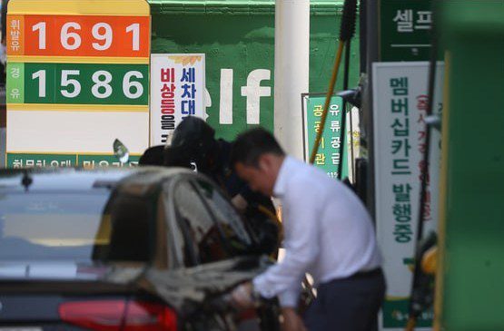 چگونه بستهشدن تنگه هرمز غولهای خودروسازی را زمینگیر کرد اختلال در تنگه هرمز