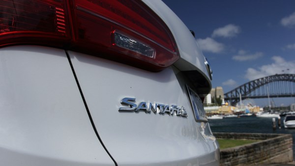 2015-Hyundai-Santa-Fe-review-بررسی-هیوندای-سانتافه (9)