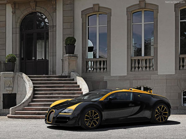 Bugatti-Veyron_Grand_Sport_Vitesse_1of1-2014-800-01