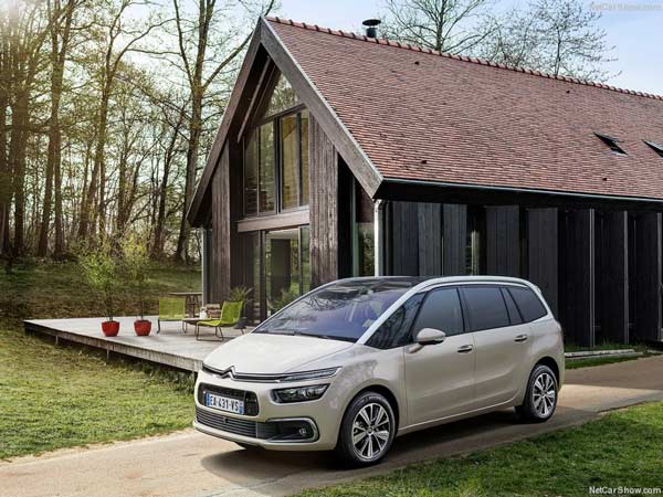 Citroen-Grand_C4_Picasso-2017-800-01