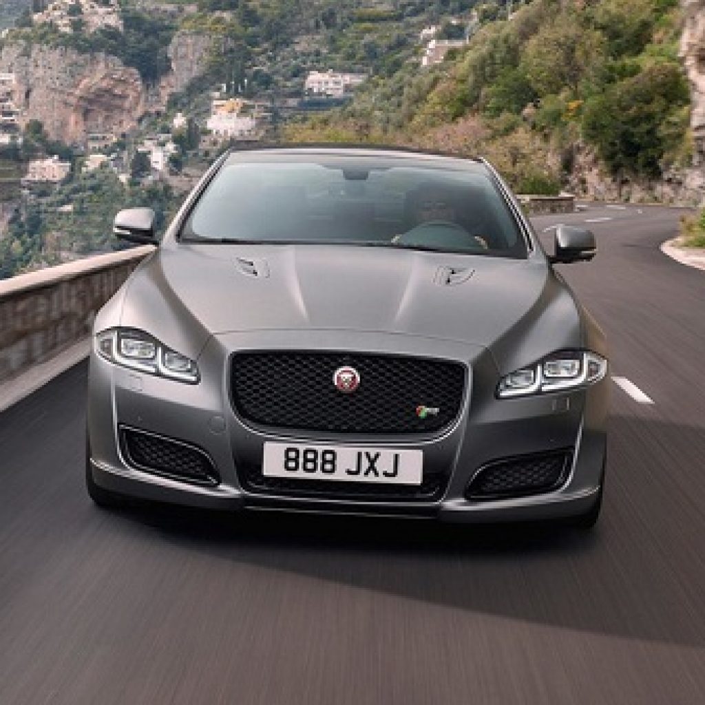 سدان XJ، پرچمدار جگوار!