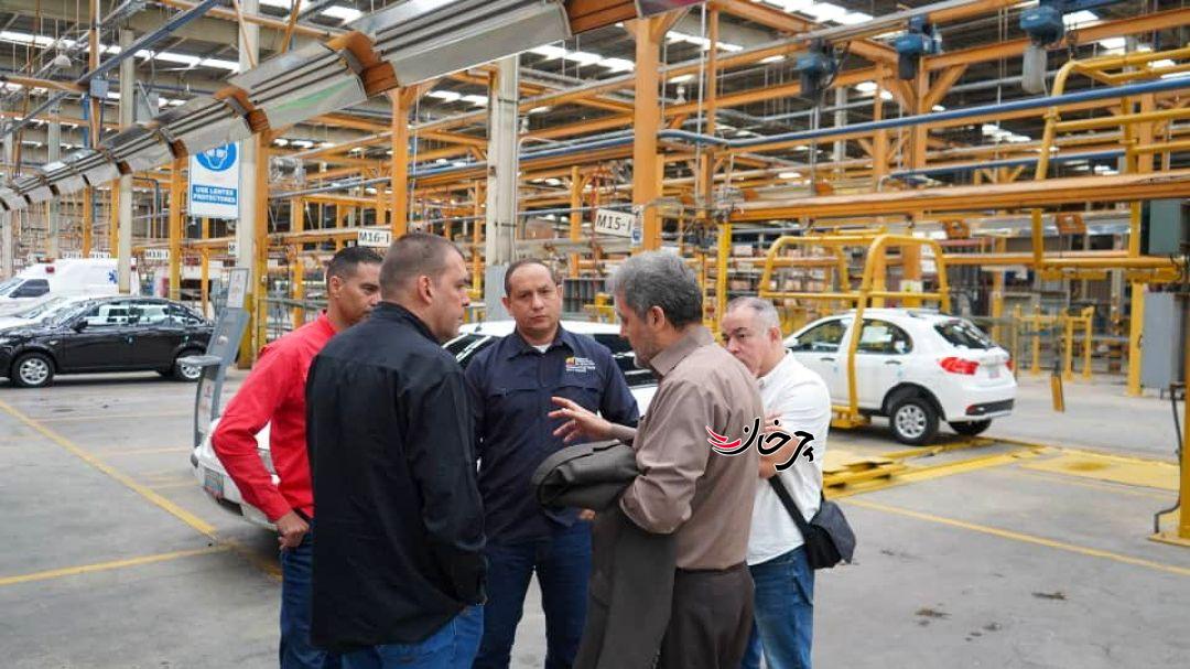 بازدید سفیر ایران و وزیر حمل و نقل ونزوئلا از کارخانه ونیراتو