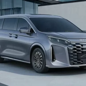 BYD Xia 2025: خودروی هیبریدی لوکس با برد برقی و فناوری پیشرفته