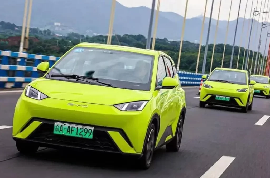 ورود فناوری‌های خودران به همه مدل‌های BYD تا 2025