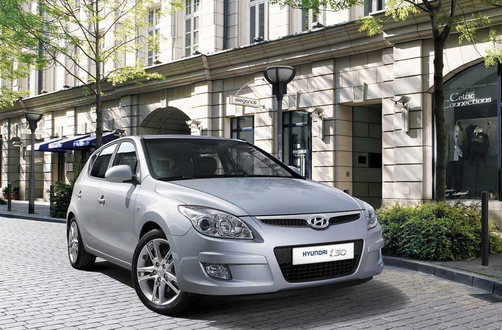 بررسی هیوندای i30