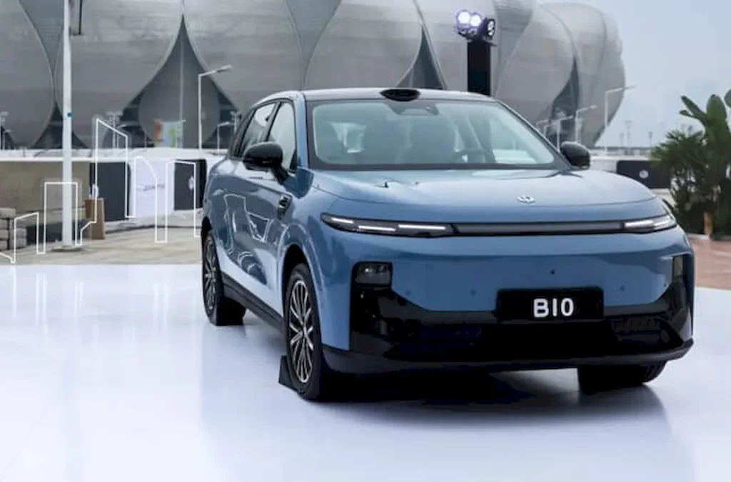 لیپ‌موتور B10، کراس‌اور اقتصادی با فناوری‌های پیشرفته