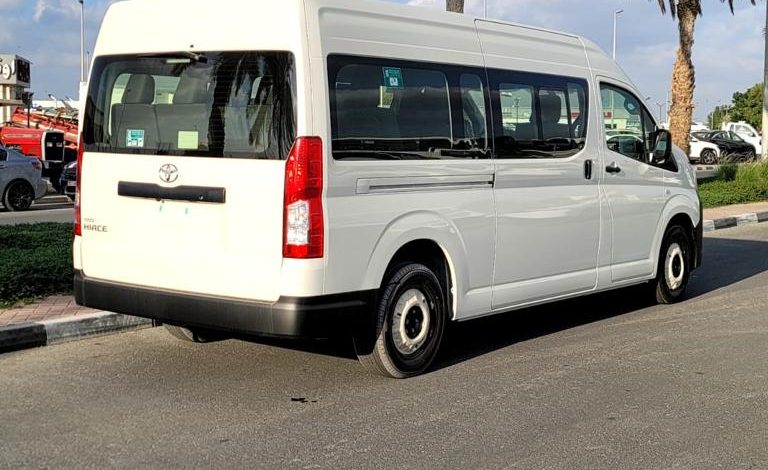 فروش فوری تویوتا هایس 3.5 لیتر 2025 — تحویل فوری منبع سایت چرخان