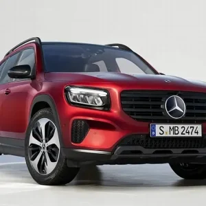 نگاهی عمیق به مرسدس‌ بنز GLB 200؛ شاسی‌بلندی جمع‌وجور با روح یک غول آلمانی