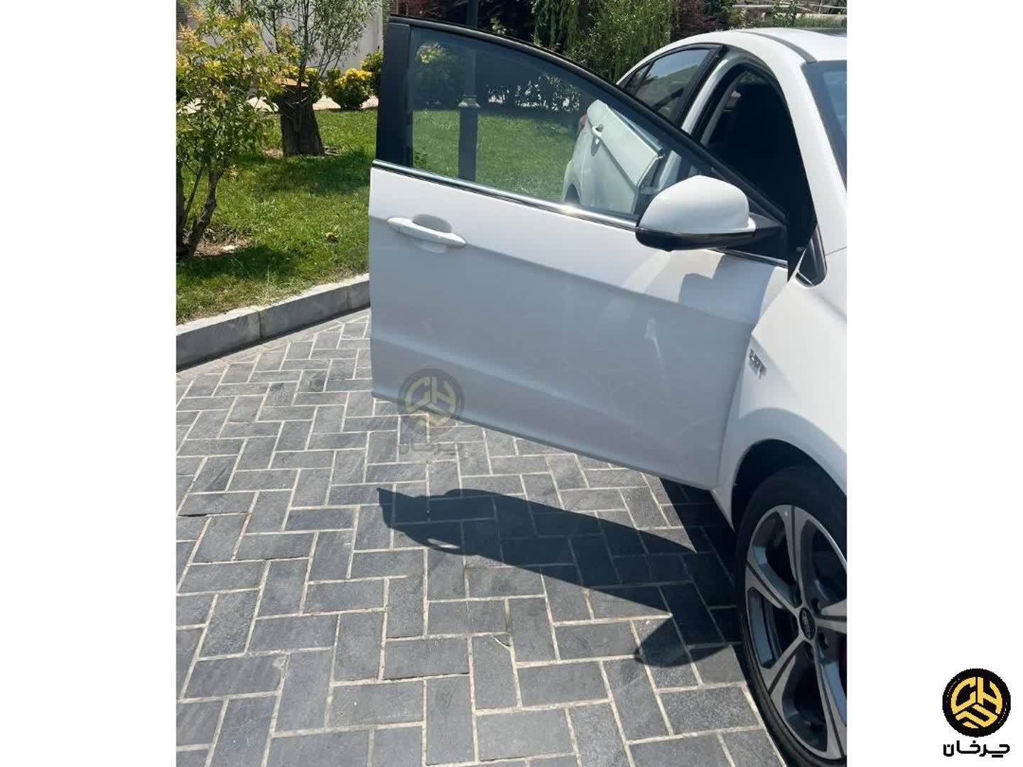 نام آریزو 5 جدید مدیران خودرو به ام وی ام M5 پرو تغییر کرد نام آریزو 5 جدید مدیران خودرو به ام وی ام M5 پرو تغییر کرد