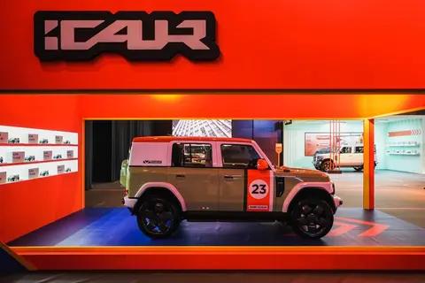 آی‌کار V23 در دبی رونمایی شد؛ شاسی‌بلند جعبه‌ای چینی در آستانه ورود به ایران