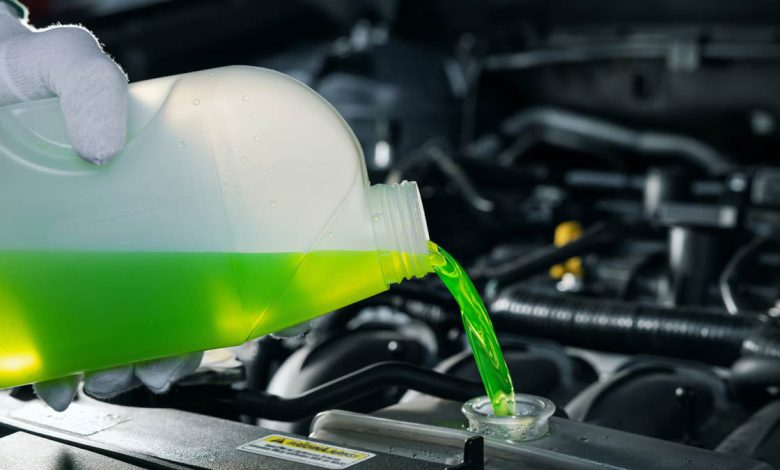 چگونه مایع خنک کننده را به خودرو اضافه کنیم؟ آموزش مرحله‌به‌مرحله برای همه رانندگان منبع سایت چرخان