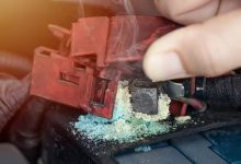 راهنمای کامل پاک‌سازی رسوبات باتری خودرو؛ روش‌های ساده، ایمن و کاربردی منبع سایت چرخان