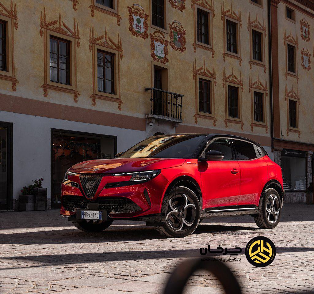 آلفارومئو جونیور اسپرت اسپشیاله