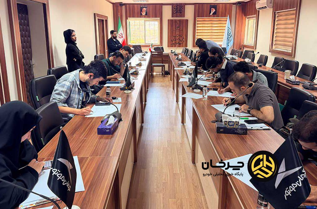 پایان مرحله منتورینگ و آموزش برگزیدگان مرحله اول مسابقه طراحی وسایل نقلیه عمودپرواز کرمان موتور