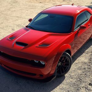 دوج چلنجر در اروپا چند؟ رویای ایرانی‌ها، زندگی عادی خارجی‌ها!