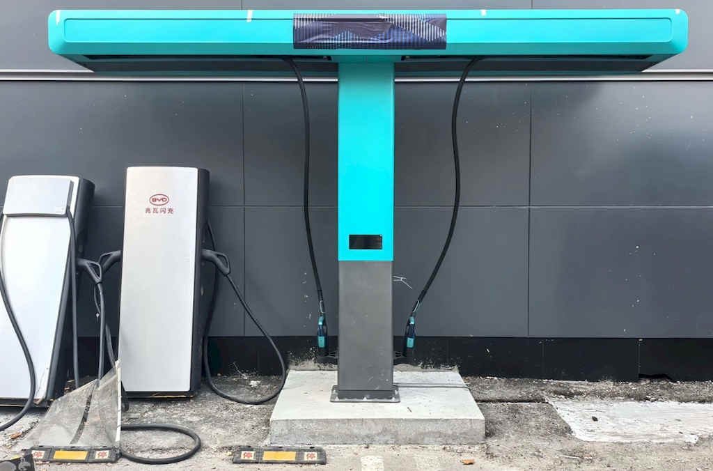 شارژ مگاواتی BYD