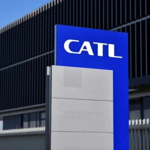 انقلاب در خودروهای برقی: برد ۱۵۰۰ کیلومتری با فقط ۶ دقیقه شارژ