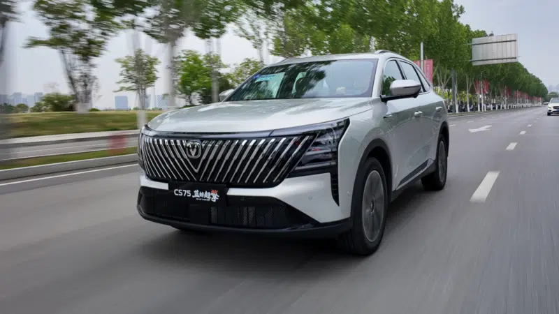 پیش‌فروش چانگان CS75 پلاس هیبریدی با موتور تزریق مستقیم ۵۰۰ بار آغاز شد