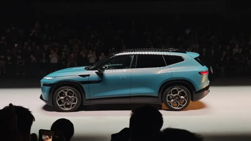 فولکس‌واگن ID. Unyx 08 معرفی شد؛ اولین محصول همکاری فولکس‌واگن و شیائوپنگ با برد 730 کیلومتر