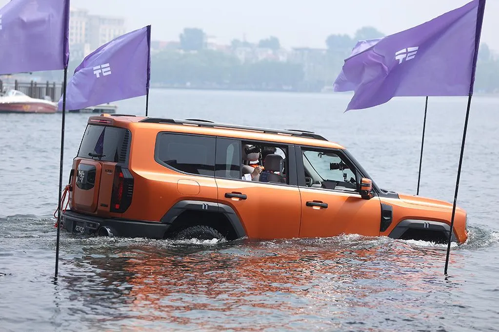 جتور G700