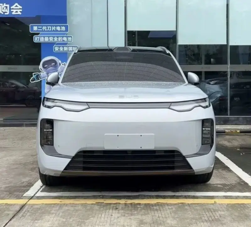 پرچمدار Ocean در راه است؛ BYD Sealion 08 آماده رونمایی BYD Sealion 08