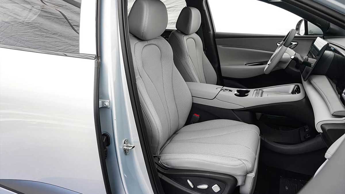 BYD سیلاین 06
