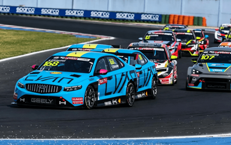 پیروزی یک-دو Geely Cyan Racing در والنسیا با پلت‌فرم جدید Preface TCR — تائید جهانی معماری سدان‌های پرتیراژ جیلی