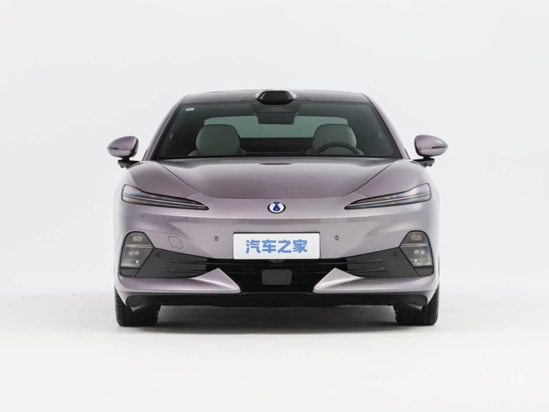 Denza Z9S جدید BYD معرفی شد؛ سدان 1,194 اسببخار با شارژ سریع فلش Denza Z9S جدید BYD معرفی شد؛ سدان 1,194 اسببخار با شارژ سریع فلش