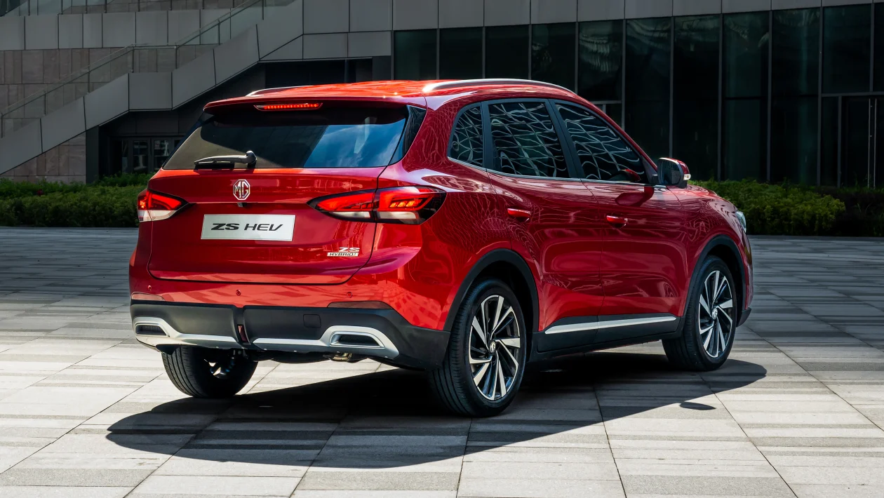 MG ZS Hybrid Plus 2026 در راه بازار؛ آیا فردا موتور می‌تواند تعهدات سنگینش را فراموش کند؟